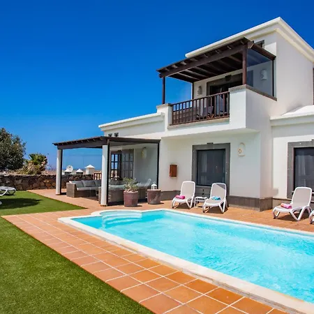 Vistas Al Mar Villa *